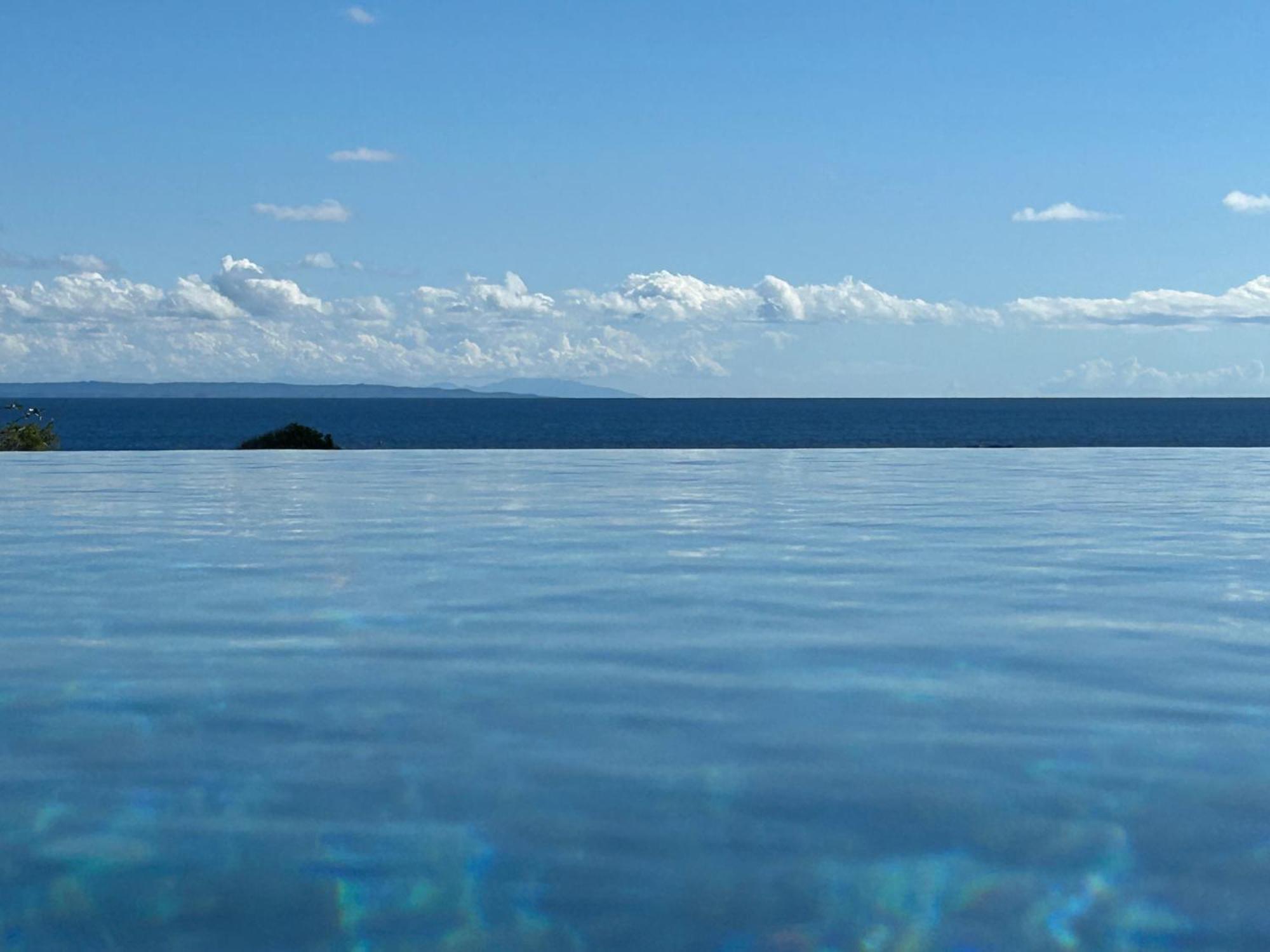 Villa Deluxe L'Hacienda Villa Vue Mer 180 Piscine Jacuzzi Proche Plage Marina Golf Pointe Des Chateaux Et Casino Jardin Clos Voyage Durable Сен Франсоа Екстериор снимка